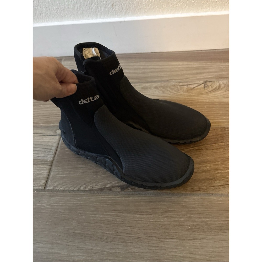 SCUBAPRO Delta 5mm Neoprene Scuba Diving Boots Black Size M 40-41 Lightly Used